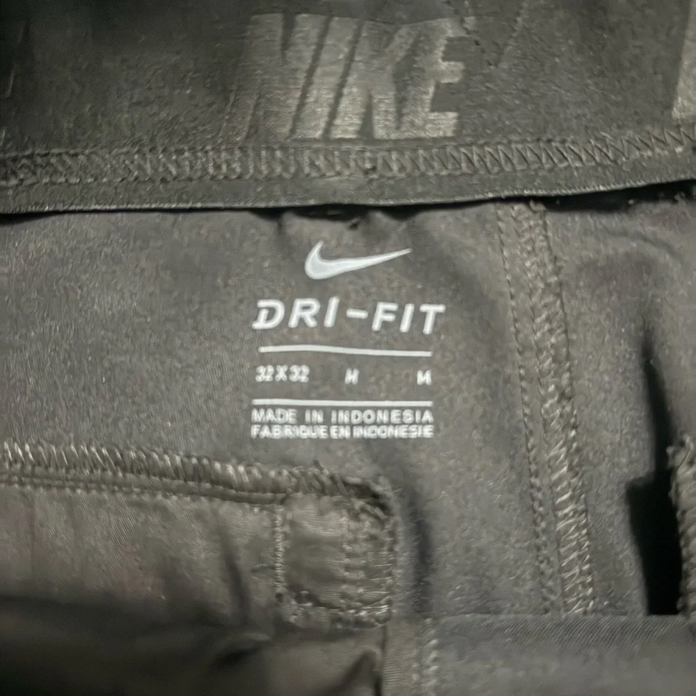 Nike Victory Men’s Golf Pants - Picture 5 of 5